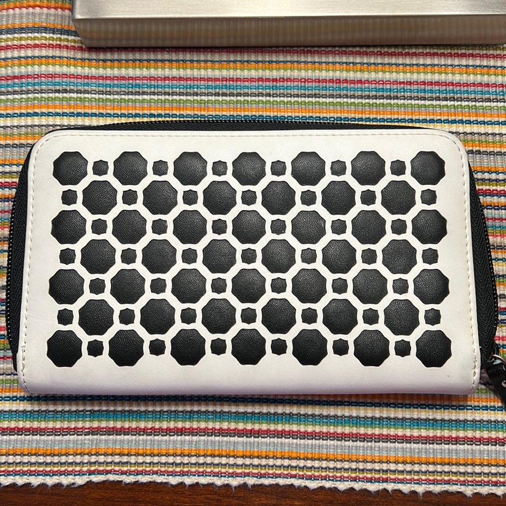 Vera Bradley- leather white and black wallet. Zip closure